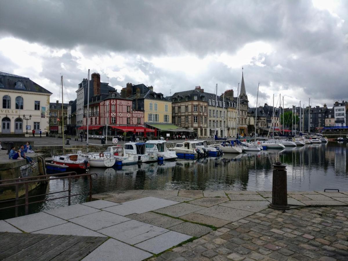 Studio Centre Historique Honfleur Eksteriør bilde