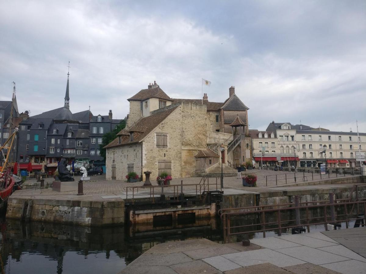 Studio Centre Historique Honfleur Eksteriør bilde