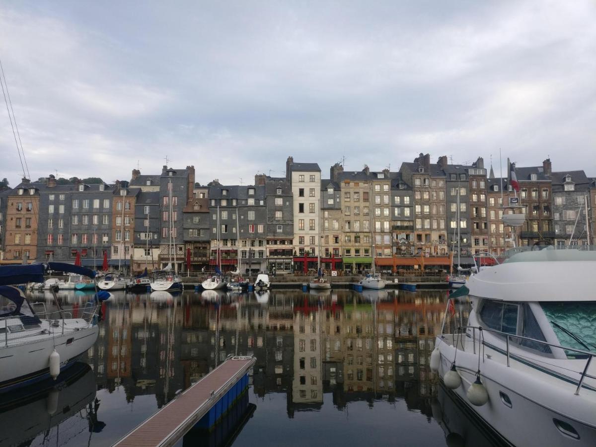 Studio Centre Historique Honfleur Eksteriør bilde